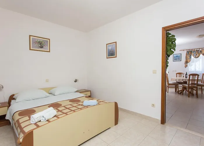 Apartments Villa Dingac