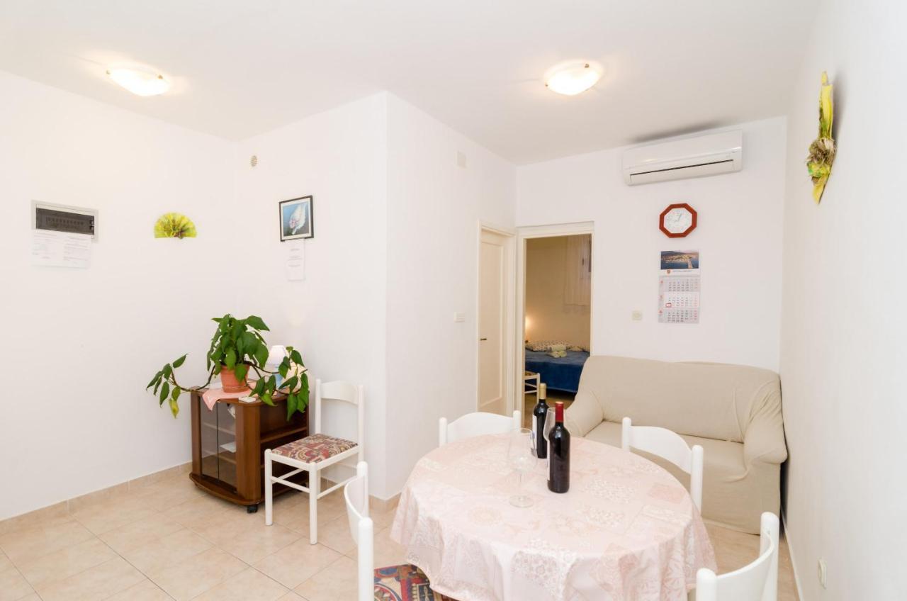 Apartments Villa Dingac Apartment *
