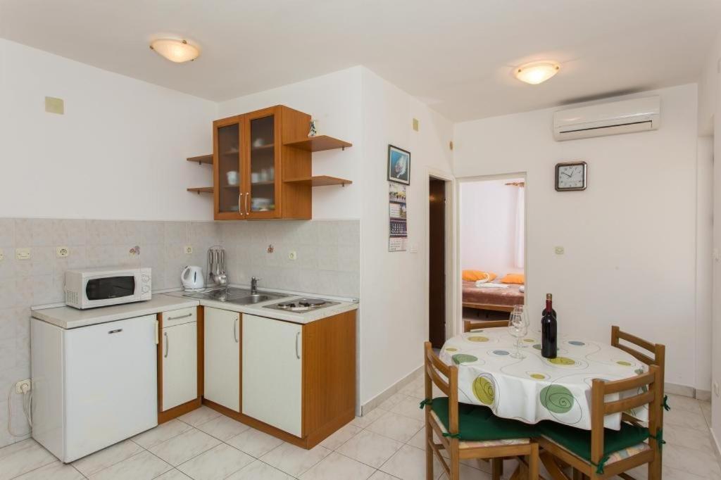 Apartments Villa Dingac Apartment Gornji Dingac
