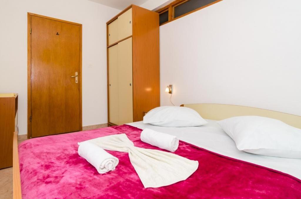 Apartments Villa Dingac Gornji Dingac